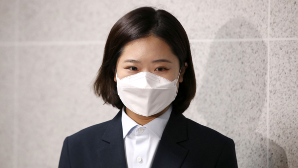 박지현 "뻔뻔한 권성동, 공시생과 청년들에게 모욕 안겼다"