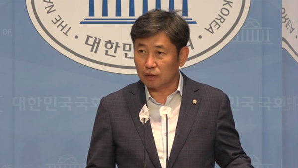 野 "권오수 아들 왜 취임식에‥경제공동체?" 대통령실 "확인 어려워"