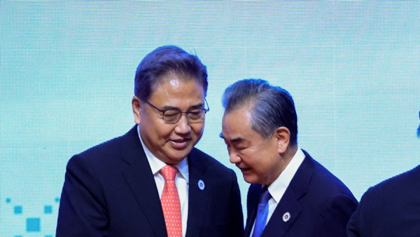 박진 장관, 중국 왕이 외교부장과 9일 칭다오서 회담