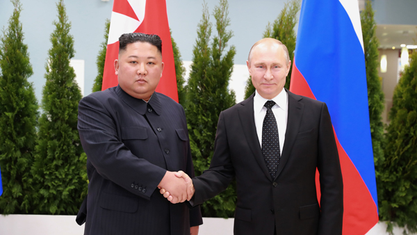 김정은, 푸틴과 광복절 축전 교환‥"북러연대 높은 단계 올라서"
