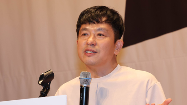 차유람 선수 남편 이지성 작가, 국민의힘 연찬회 특강서 외모 품평 논란