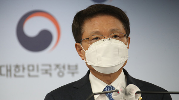 이정희 권익위 부위원장 사직서 제출 "전방위 감사 괴롭다"