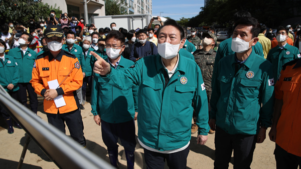 [속보] 힌남노 태풍 피해 입은 '포항·경주' 특별재난지역 선포 
