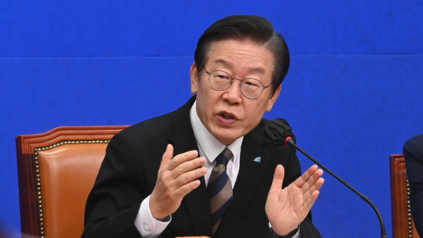 이재명 "해외 바카라사이트, 야당 탄압과 정적 제거에 국가역량 소모 말아야"