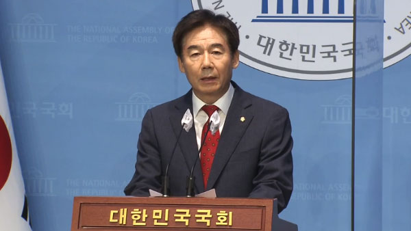 이용호, 바카라사이트 벳페어 원내대표 출마 선언‥합의 추대 불발