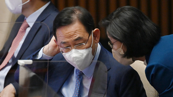 주호영 "민주, 대선 불복 뜻 있는듯‥내일 국회의장 사퇴 권고안 제출"