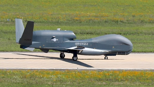 "무인정찰기 1년 수리비가 기체 한대값"‥글로벌호크, 가동률 50%