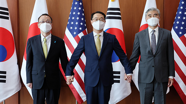 한미·한일 북핵대표, 북한 도발 관련 통화‥"3자 공조 강화"