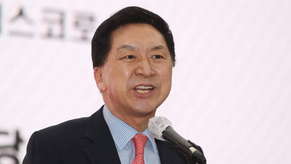 김기현 "이재명 얼굴 웃음기 가득해" 민주 "오물 말하는 입 닫으라" 입씨름