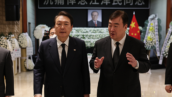 윤 대통령, 장쩌민 전 주석 분향소 조문‥중국에 조전 보내