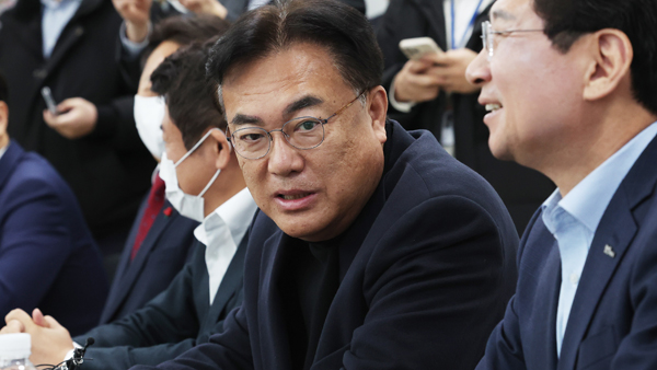 정진석 "MZ세대 공감 지도부 발언? 심판으로서 마땅히 해야 할 이야기"