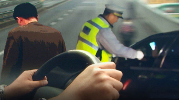 무면허·만취 운전 걸리자 친형인척 행동한 50대 법정구속