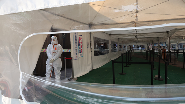 오미크론 감염자 일주일 새 1,033명 늘어‥"이달 말 우세종"