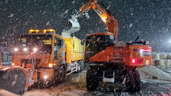 수도권 대설주의보‥정부, 위기경보 '주의' 단계 상향