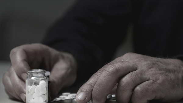 새벽 유흥주점에서 마약 투약한 불법체류 외국인 5명 구속