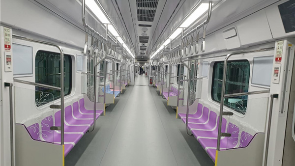 서울 지하철 5호선 임산부석 5㎝ 넓어진다‥무선 급속충전기도 설치