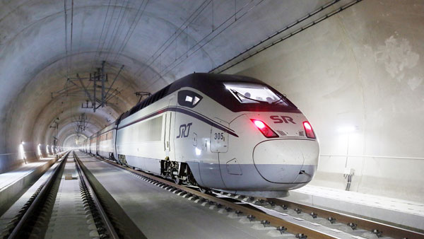 KTX신호장치 장애로 수서행 SRT 30분 넘게 지연