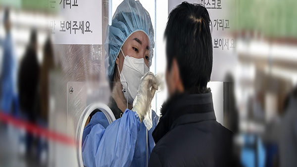 신속항원검사서 전체 확진자 10% 발견‥추가 감염 확산 차단 효과