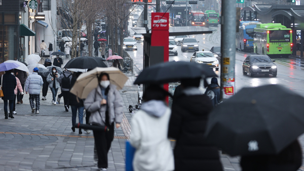 [날씨] 전국 대체로 흐린 가운데 오후부터 전국에 '빗방울'