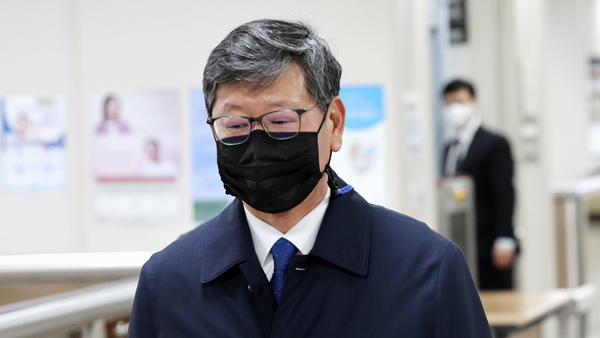 '택시기사 폭행' 이용구 측 "만취해 사물 변별 능력 없었다"