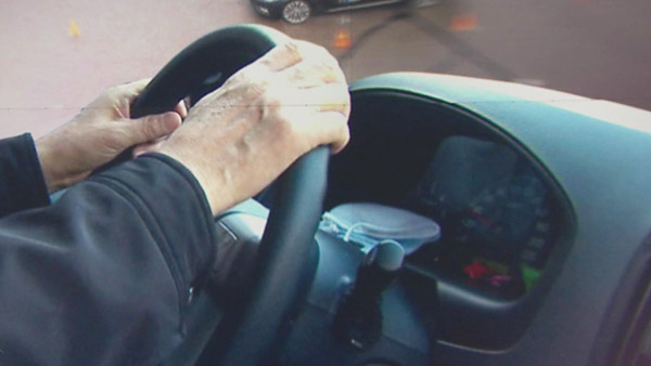 70대 운전자가 길 가던 여성 3명 치어‥'급발진' 주장