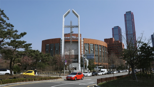 [PD수첩] '물박사' 교수의 '코로나 백신카드', 그가 믿는 물은 무엇일까