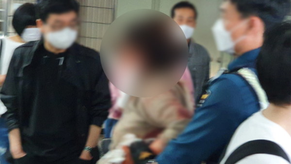 1호선 창동역서 60대 남성 상대로 흉기 휘둘러‥30대 여성 체포