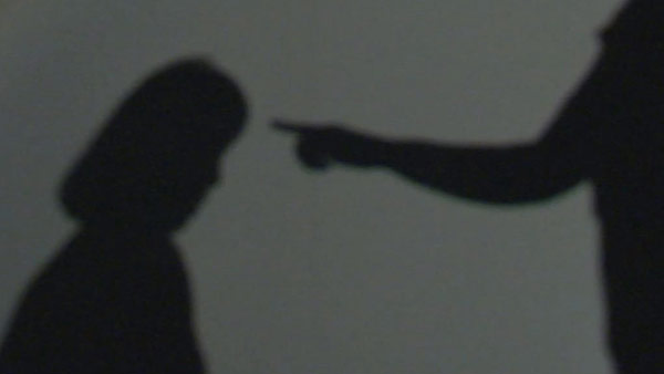 청소년 10명 중 3명 "보호자에게 언어폭력 겪어"