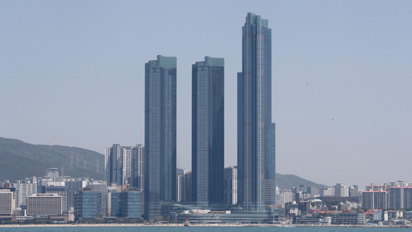 공수처, '엘시티 부실수사 의혹' 전·현직 검사 13명 전원 불기소