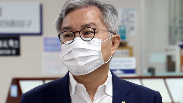 최강욱, '문재인에 전화 요청' 보도 손해배상소송 2심도 패소