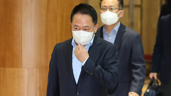 검찰, '삼성 웰스토리 일감 몰아주기' 최윤기 삼성SDI 사장 조사