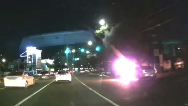 동대구 나들목 인근서 SUV 차량 화재