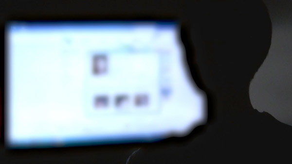 불법 촬영물 피해자들에게 접근해 '재유포' 협박한 20대 구속 송치