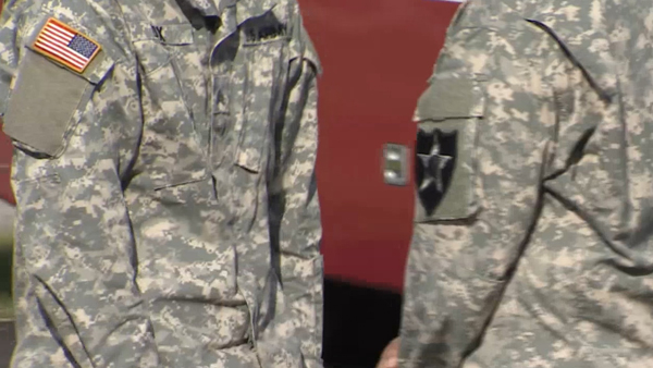 클럽에서 직원 폭행, 순찰차 발로 찬 주한미군 체포