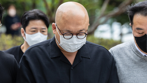 '호텔 파티룸서 필로폰 투약' 돈스파이크 구속기소