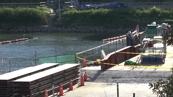 서울 월드컵대교 남단 공사 현장서 부유물 전복‥2명 사상