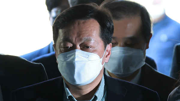 '2억 4천만원 뇌물 혐의' 정진상, 내달 31일 재판 시작