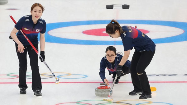 [올림픽] 여자 컬링 '팀킴', 스웨덴전 패배‥4강 진출 실패