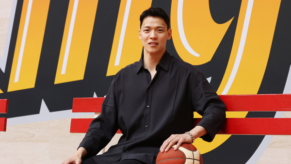 프로농구 SK 김선형, 총액 8억원으로 '연봉킹'‥허웅은 2위