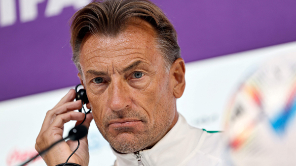 [월드컵] 사우디 감독, 롤스로이스 소문 일축‥"뭘 받을 때 아냐"