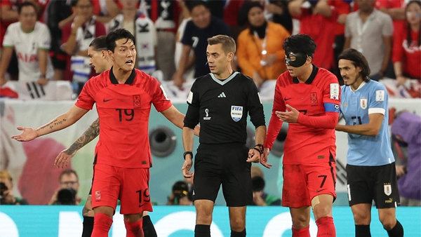 [월드컵] 16강 브라질전 주심에 우루과이전 휘슬 분 튀르팽 심판 배정