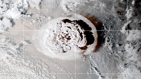 남태평양 해저화산 분출 후 일본에 쓰나미 관측… 이와테 3ｍ 가능성
