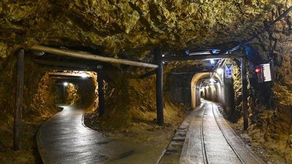 중국, 사도광산 세계유산 추진에 "분노 불러올 것"