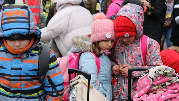 "어린이 100만명 피란길‥최소 37명 사망 확인"