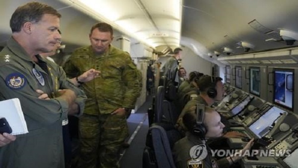 美 인도태평양사령관 "중국, 남중국해 인공섬 3곳 군사화 완료"