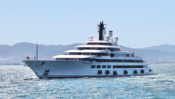 푸틴 자산도 발각되나…'8천억짜리 요트' 압류 위기