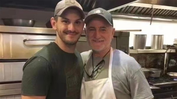 [World Now] 뉴욕의 용감한 피자가게‥칼 10번 찔리며 한국계 여성 구해