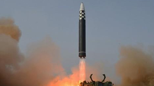 미 당국자 "北, 바이든 한일 순방기간 ICBM 발사 가능성"