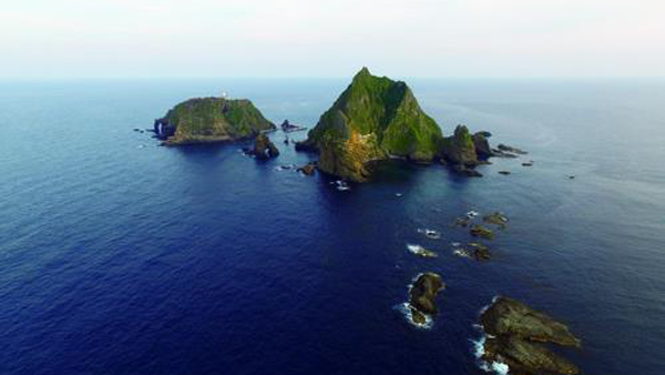 일본 정부 "한국 선박 독도 주변 해양조사에 강력 항의"
