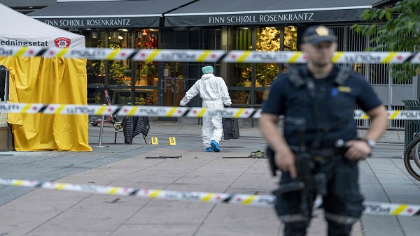 노르웨이 정보기관, 오슬로 총기난사에 "극단적 이슬람 테러"